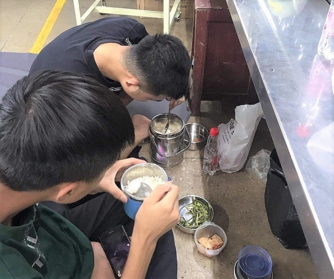 Khó tổ chức bữa ăn ca cho công nhân ở Thanh Hóa