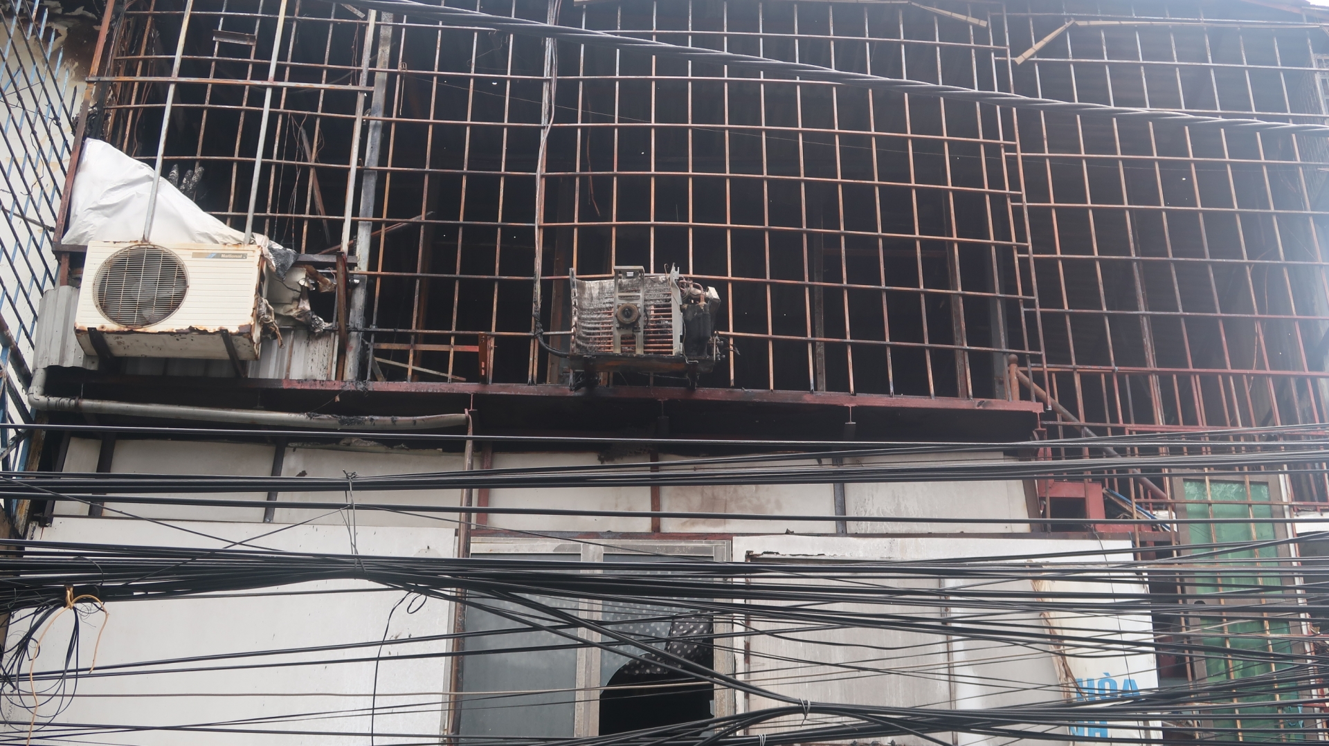 Hà Nội: Cháy tại ngõ 879 Đê La Thành