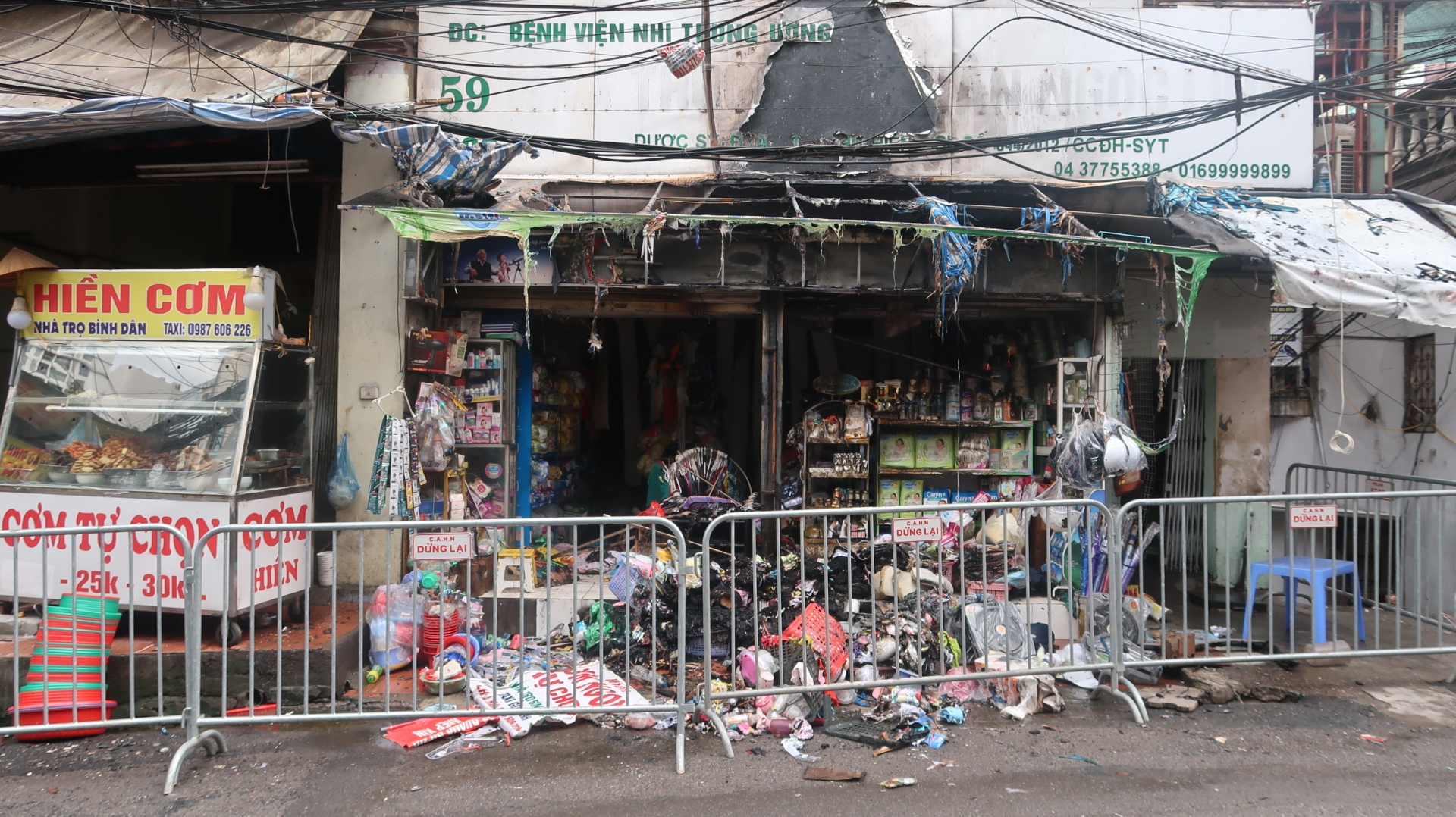 Hà Nội: Cháy tại ngõ 879 Đê La Thành