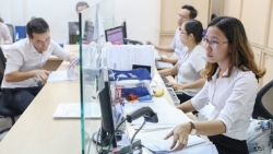 "Làn sóng" cán bộ, công chức, viên chức xin nghỉ việc: Dấu hiệu đáng lo!