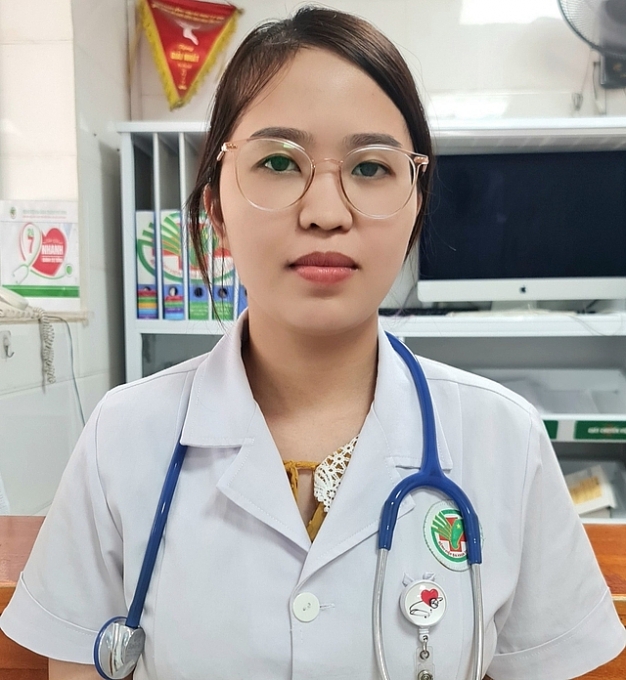 Làm gì để ngăn chặn hành hung nhân viên y tế?: Đừng ví chúng tôi là 'anh hùng' (Bài 3)