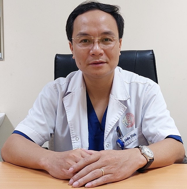 Làm gì để ngăn chặn hành hung nhân viên y tế?: Đừng ví chúng tôi là 'anh hùng' (Bài 3)