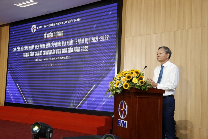 Chăm lo học sinh có bố, mẹ mất do Covid-19 trước thềm năm học mới