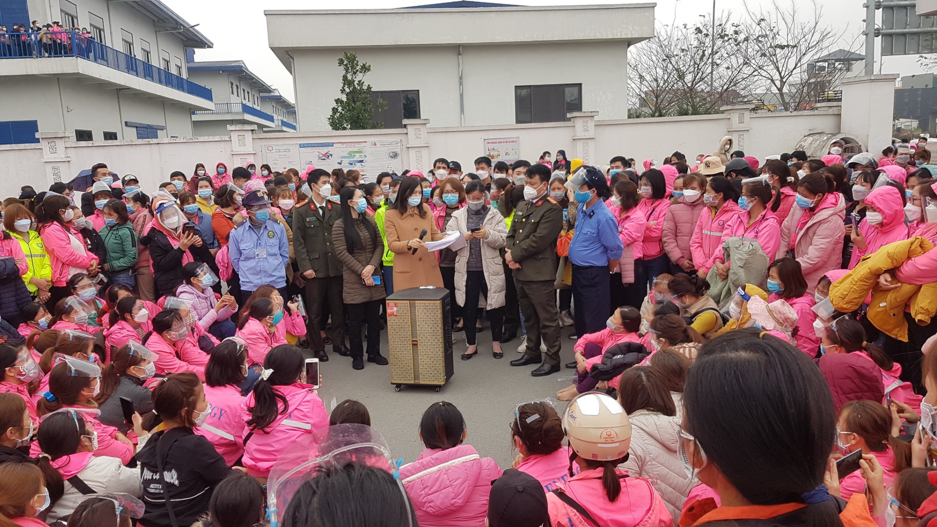 Lợi ích và trở ngại của chính sách tăng lương tối thiểu?