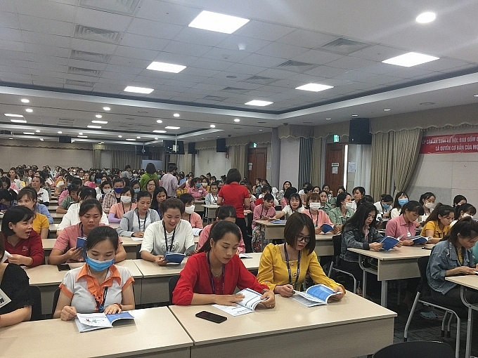 Diễn đàn về an sinh xã hội và quyền lợi bảo hiểm cho lao động nữ tại các Khu công nghiệp tỉnh Bình Dương năm 2020. Ảnh: BNC.