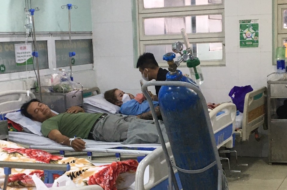 Vụ cháy quán karaoke ở Bình Dương: Cộng đồng bất an, bức xúc về vấn nạn “karaoke bẩn”