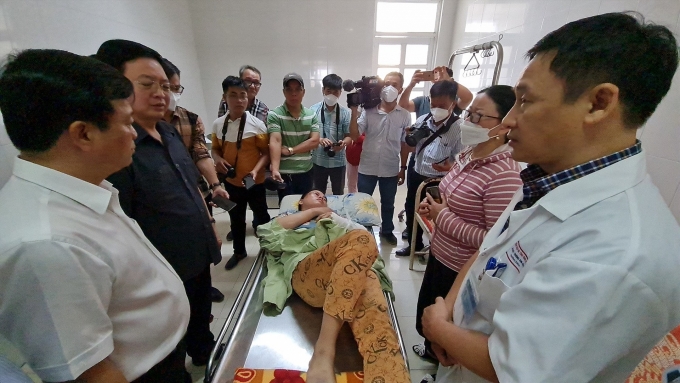 Vụ sập tường KCN Nhơn Hòa: Sức khỏe 6 nạn nhân may mắn sống sót giờ ra sao?