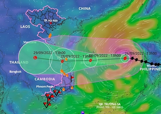 Bão số 4 cường độ rất mạnh vẫn đang thẳng hưởng đất liền trung Trung Bộ.