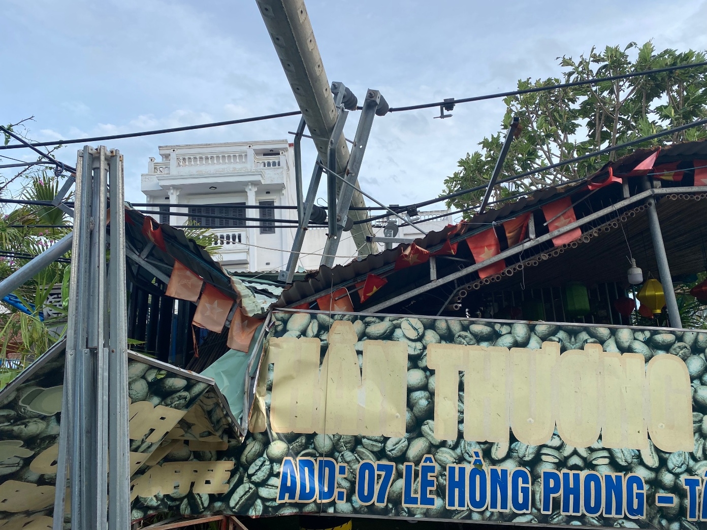 Thiệt hại do bão số 4 tại Đà Nẵng, Quảng Nam