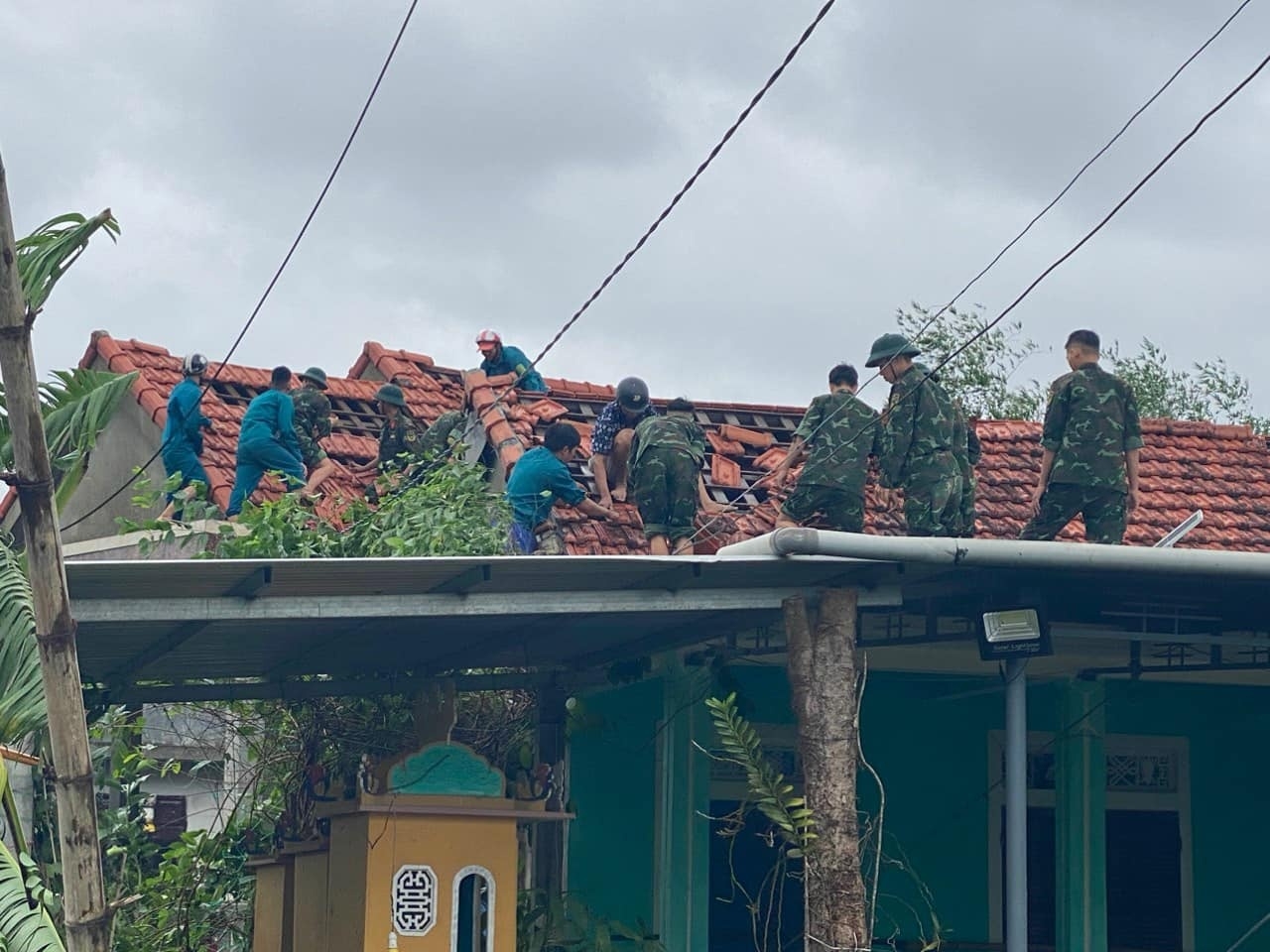 Bão Noru: Thừa Thiên Huế và Quảng Trị có 24 người bị thương, gần 600 ngôi nhà hư hại