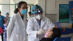 Hàng nghìn công nhân được khám sức khỏe miễn phí