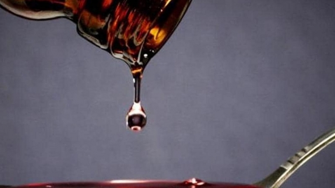 WHO cảnh báo về một số mẫu siro ho của Ấn Độ sau khi có 66 trẻ em tử vong ở Gambia