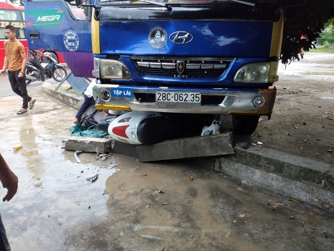 Sau nhiều vụ tai nạn chết người, nghiêm cấm giao phương tiện để học viên tự lái