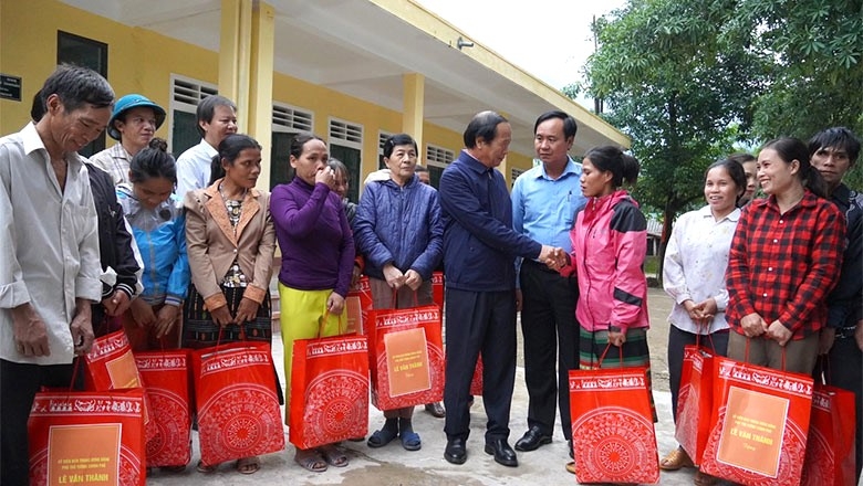 Phó Thủ tướng Lê Văn Thành kiểm tra công tác khắc phục hậu quả mưa lũ tại Quảng Trị