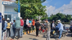 Hàng nghìn công nhân ở các KCN thuộc vùng Đông Nam Bộ mất việc làm dịp cuối năm