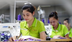 Công nhân thiếu việc cuối năm - Bài 3: Ứng phó của doanh nghiệp để giữ chân lao động