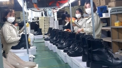 Nghịch lý công nhân mất việc, doanh nghiệp khát lao động