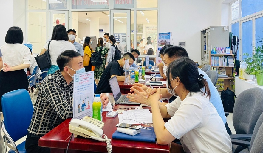 Hà Nội: Hơn 14.000 trường hợp được trợ cấp bảo hiểm thất nghiệp số tiền 427 tỷ đồng