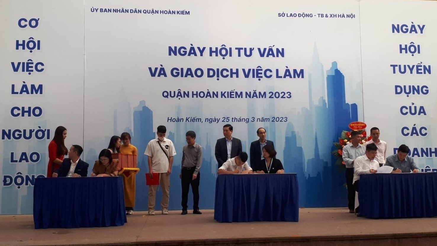 Hơn 2000 cơ hội việc làm cho người lao động Thủ đô