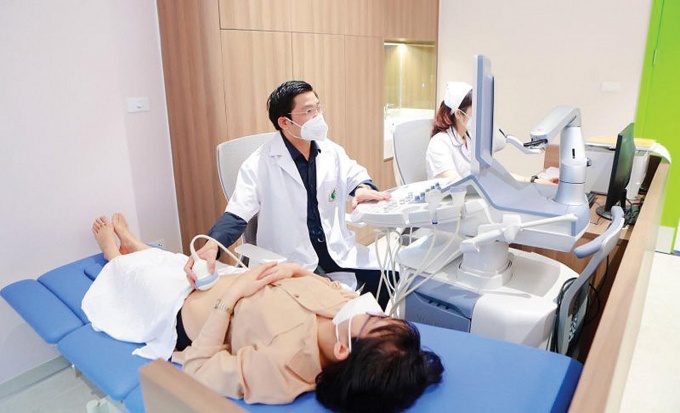 Bé gái 13 tuổi ở Hà Nội sinh con, có ý định bỏ lại đứa trẻ