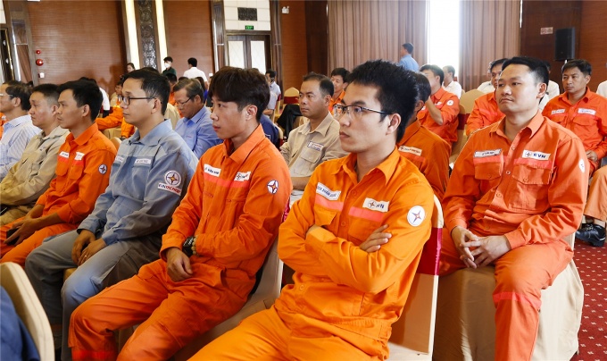 Kinh nghiệm về phát huy vai trò của an toàn vệ sinh viên trong ngành Điện