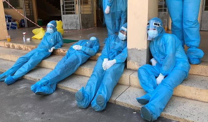 Thực trạng và giải pháp phòng ngừa, giảm thiểu căng thẳng tại nơi làm việc Thực trạng và giải pháp phòng ngừa, giảm thiểu căng thẳng tại nơi làm việc