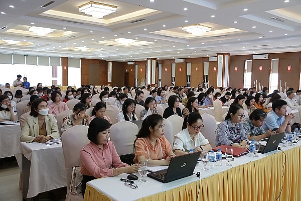 BHXH Việt Nam đối thoại với người lao động tại tỉnh Nghệ An