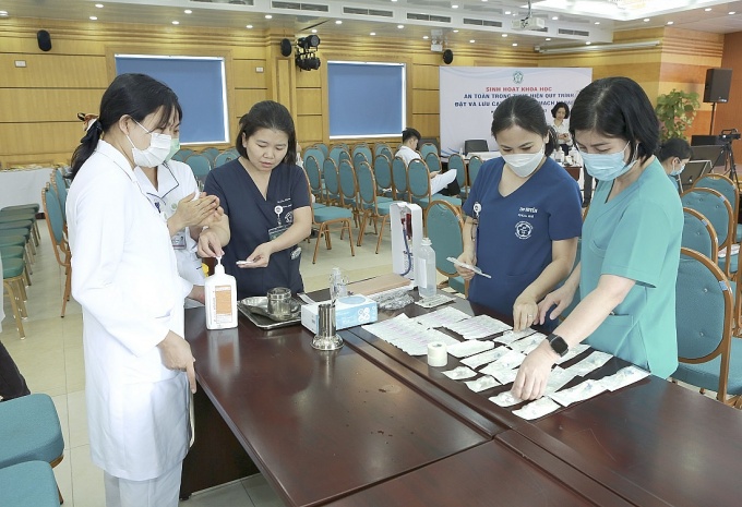 Tập huấn an toàn trong thực hiện quy trình đặt và lưu catheter tĩnh mạch ngoại vi