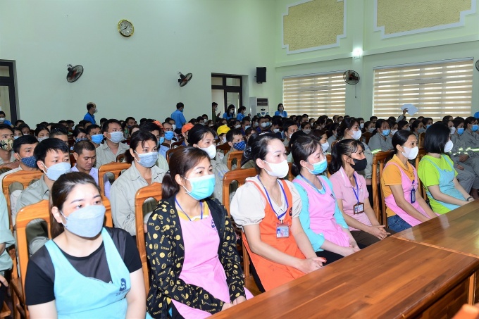 Tiêu chuẩn để công nhân, nông dân được tặng "Bằng khen của Thủ tướng Chính phủ"