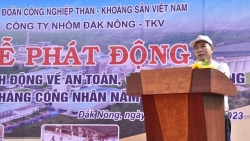 Phát động 100% cán bộ, công nhân viên thi đua thực hiện tốt ATVSLĐ