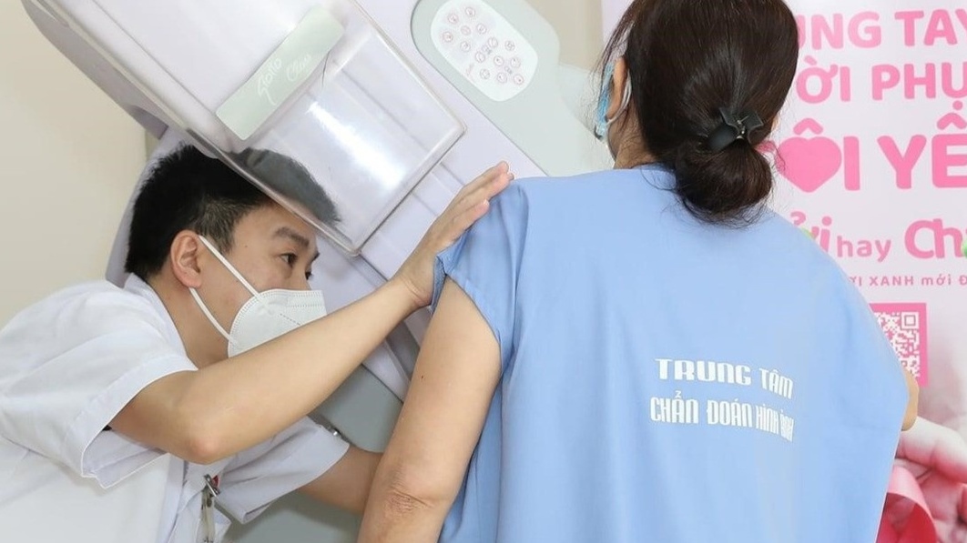 Lao động nữ sẽ được khám sàng lọc định kỳ ung thư cổ tử cung và ung thư vú