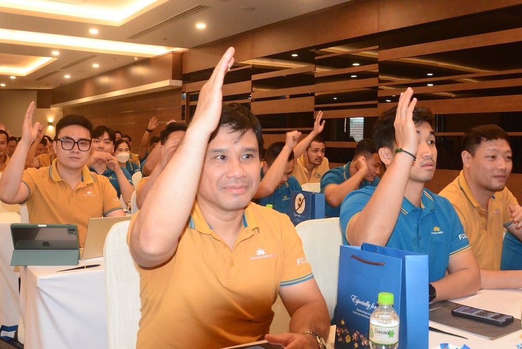 Đoàn bay 919 - VNA:  Chăm lo sức khoẻ, đời sống đội ngũ phi công, cán bộ, nhân  viên