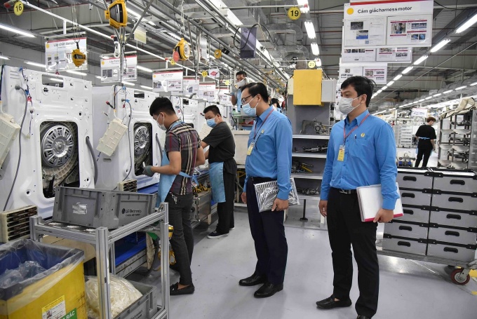 Công đoàn Khu Kinh tế Hải Phòng hướng dẫn công tác đảm bảo an toàn vệ sinh lao động