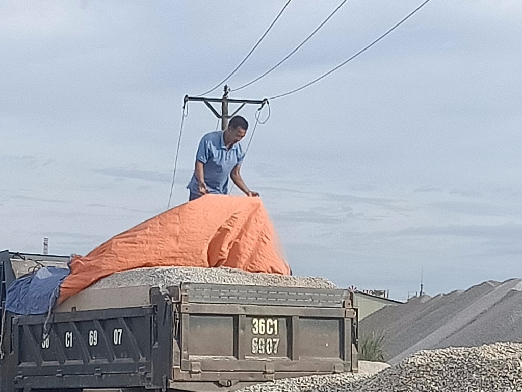 Bệnh Bụi phổi Silic nghề nghiệp -  những cách phòng tránh