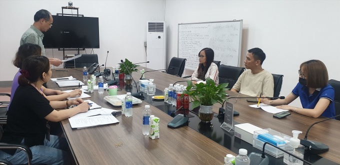 Doanh nghiệp cung cấp bữa ăn tự ý hủy mẫu lưu sau khi 10 công nhân nghi ngộ độc