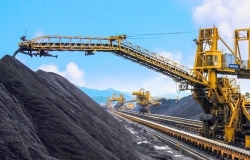 EVN thiếu nguyên liệu sản xuất, miền Bắc dự kiến tăng cắt điện trở lại