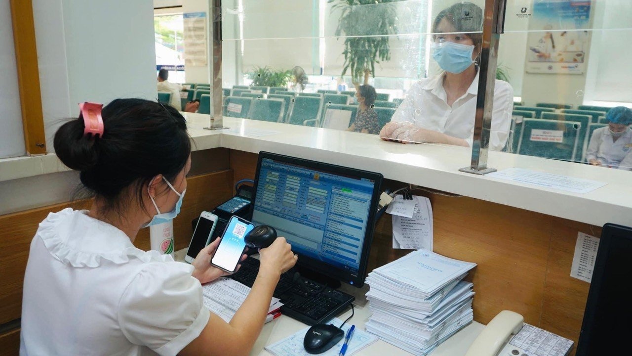 Đẩy mạnh công tác chuyển đổi số, nâng cao chất lượng phục vụ