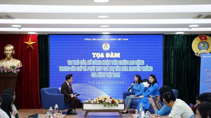 “Công đoàn là “nguồn chi viện” chúng tôi xây dựng gia đình hạnh phúc “Công đoàn là “nguồn chi viện” chúng tôi xây dựng gia đình hạnh phúc