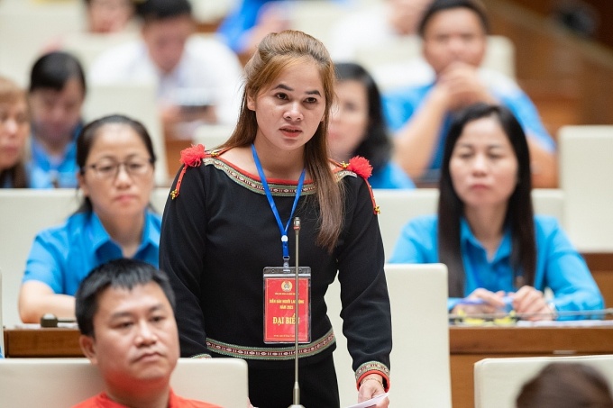 Trước đàm phán lương tối thiểu vùng 2024: 75% lao động lương không đủ sống