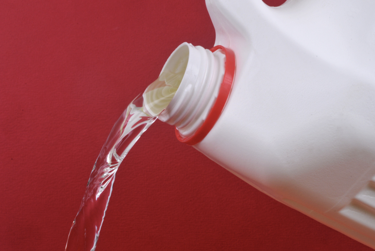 Đà Nẵng: Cứu kịp thời bé 2 tuổi do uống nhầm chất tẩy rửa bồn cầu