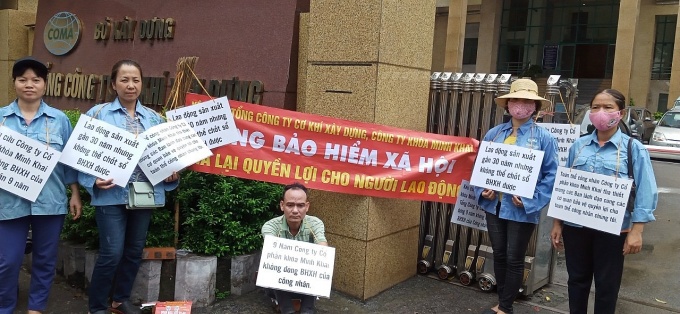 Phức tạp về thủ tục, NLĐ khó thực hiện quyền khởi kiện doanh nghiệp nợ bảo hiểm xã hội