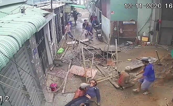 Tuổi của thân nhân người bị tai nạn lao động, bệnh nghề nghiệp nhận chế độ tử tuất