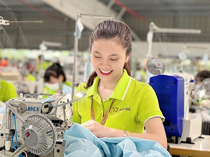 Phát huy vai trò, trách nhiệm của tổ chức Công đoàn trong công tác ATVSLĐ Phát huy vai trò, trách nhiệm của tổ chức Công đoàn trong công tác ATVSLĐ