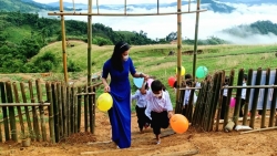 Ngày khai giảng, nhớ bài thơ "Đi học" từng được phổ nhạc