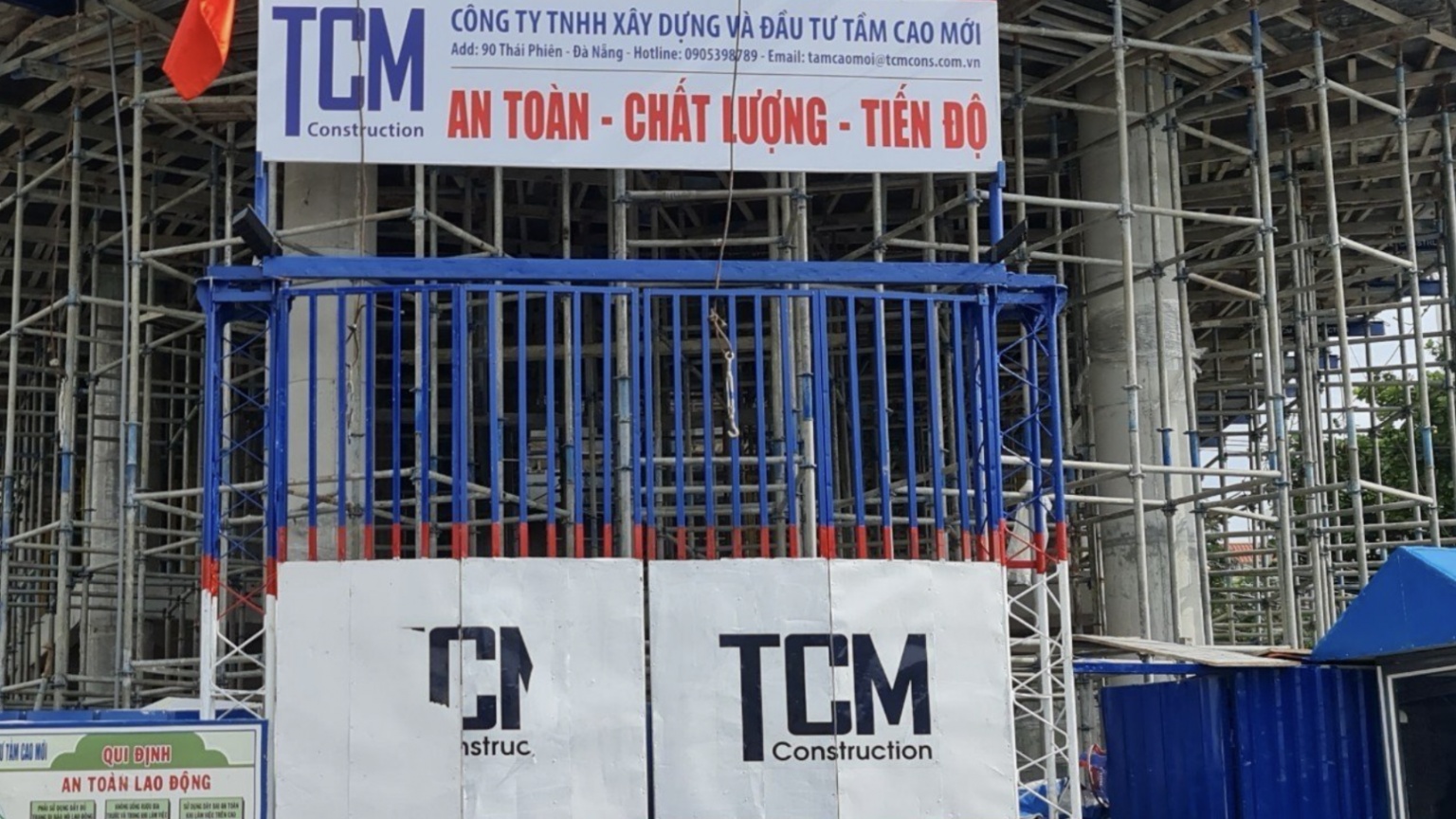 Một công nhân bị tai nạn điện khi thi công nhà ở trung tâm Đà Nẵng