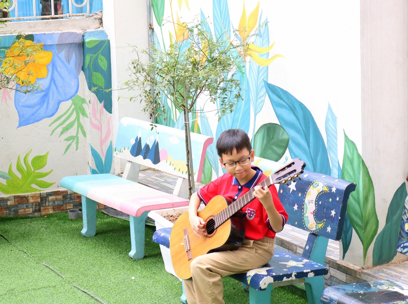 Cậu học trò đa tài 