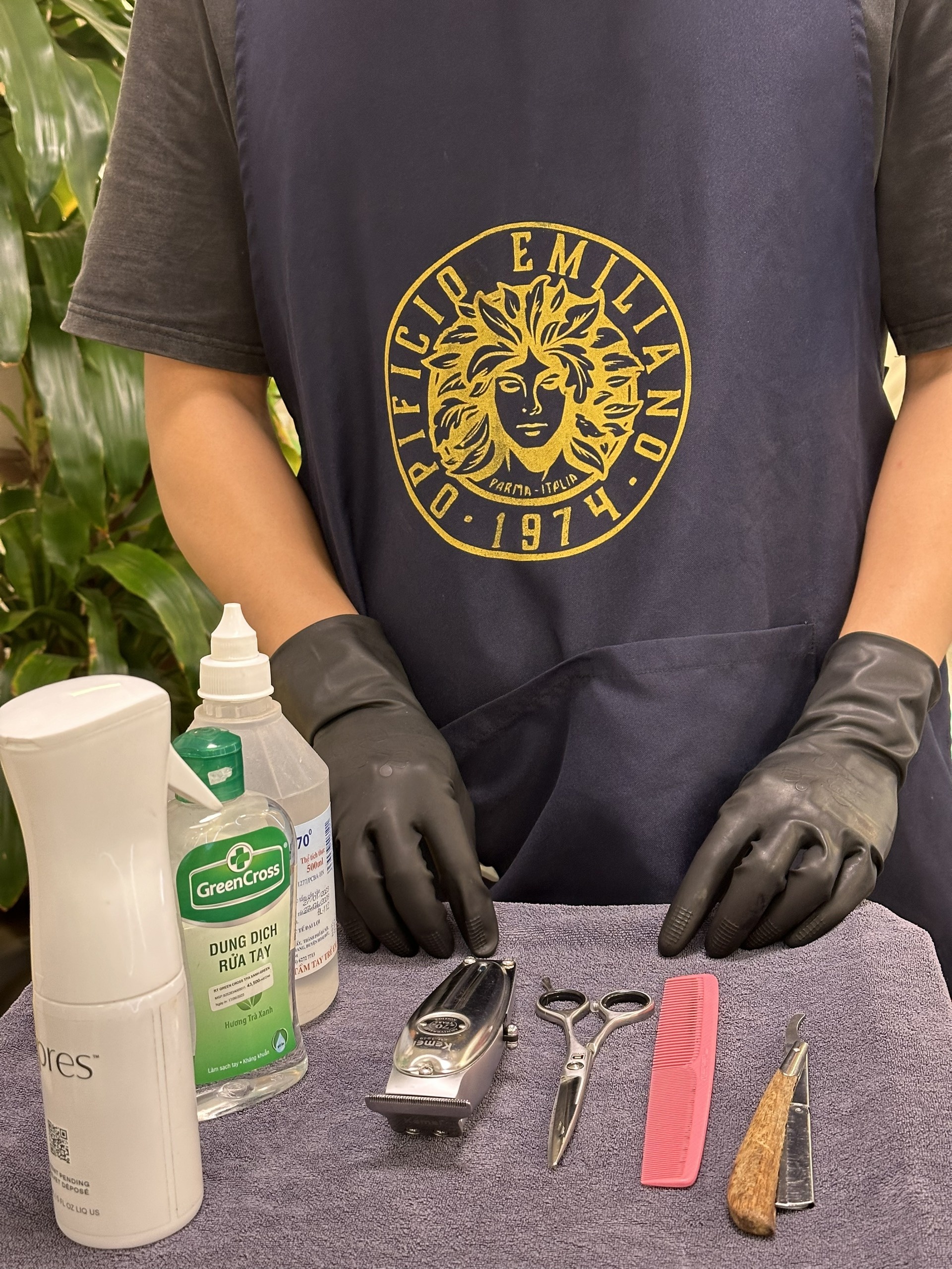 Cần đẩy mạnh công tác an toàn vệ sinh lao động trong nghề chăm sóc tóc Cần đẩy mạnh công tác an toàn vệ sinh lao động trong nghề chăm sóc tóc