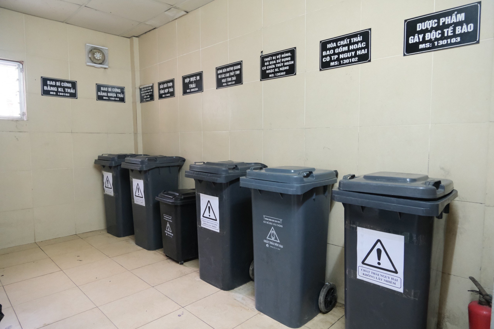 Bệnh viện Nội tiết Trung ương: Điểm sáng trong quản lý chất thải y tế và bảo vệ môi trường lao động