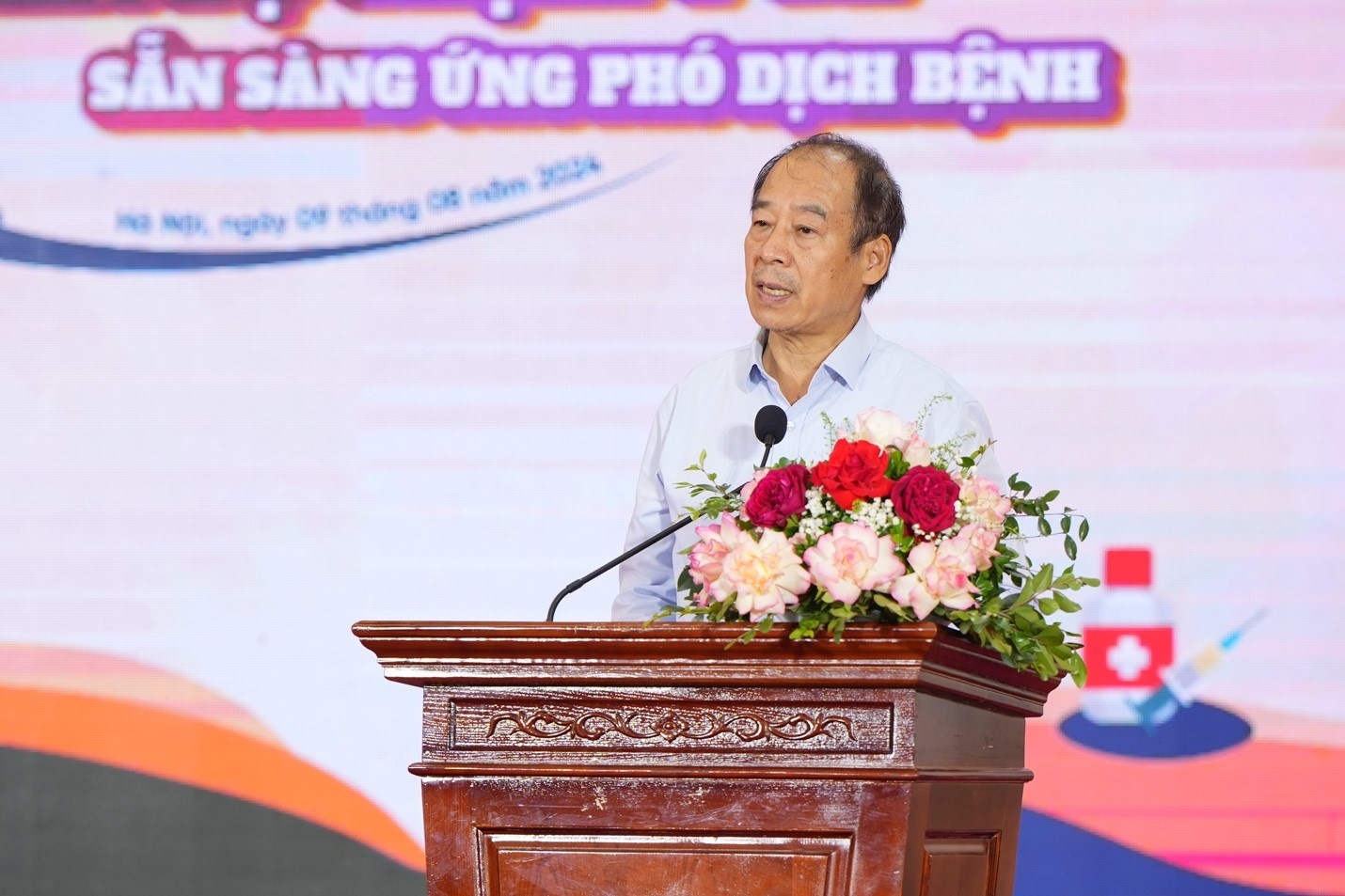 Trang bị kiến thức và kỹ năng cho cán bộ trạm y tế để sẵn sàng ứng phó dịch bệnh