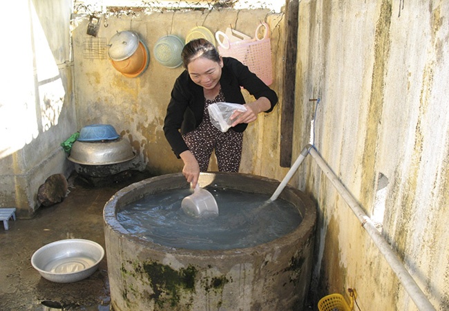 Bộ Y tế hướng dẫn đảm bảo an toàn vệ sinh cá nhân, thực phẩm trong và sau bão lũ